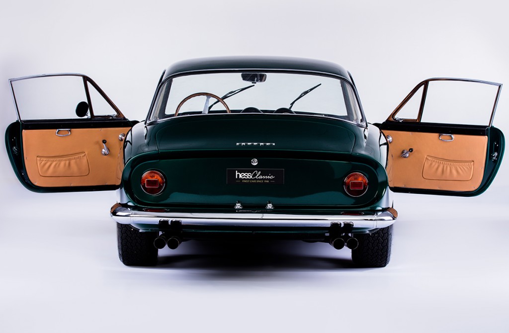 Miniature BBR 1/18 – Ferrari 250 Lusso Coupé 1963 – Rouge, Intérieur Noir – Avec Vitrine (BBR1843DV)